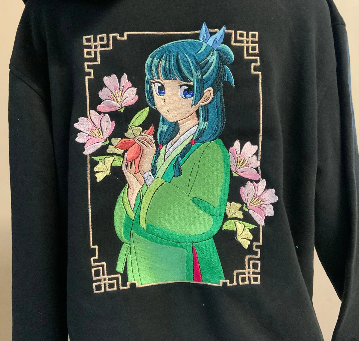 Pull sans capuche « Maomao « Les carnets de l’apothicaire Tinyneko.fr