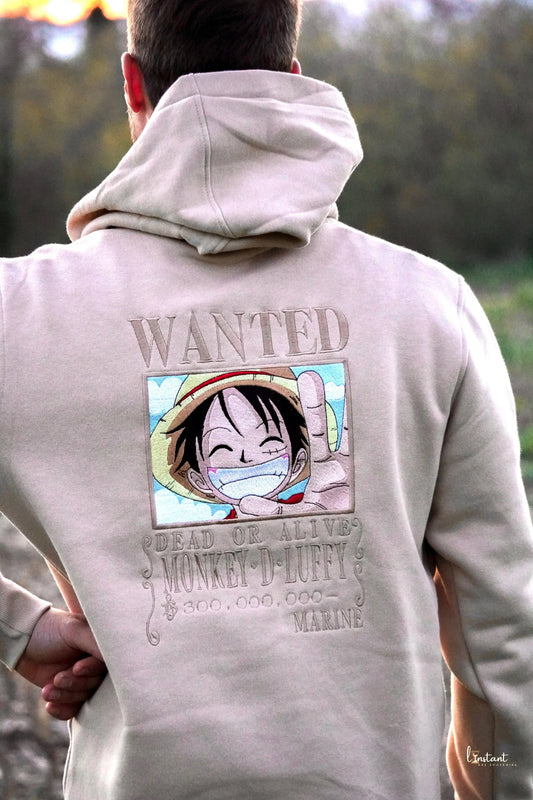 Sweat à capuche brodé « Luffy wanted « Tinyneko.fr