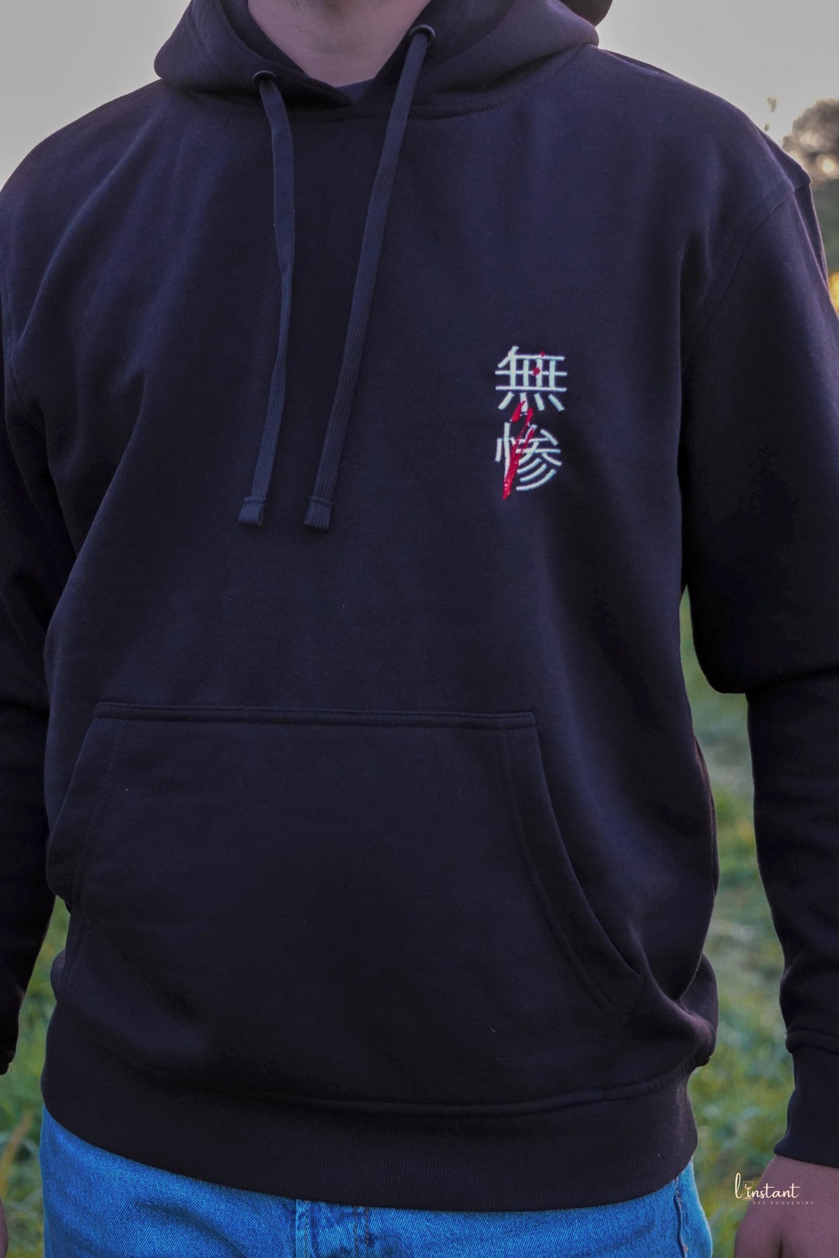 Sweat à capuche brodé « Muzan « Demon slayer Tinyneko.fr