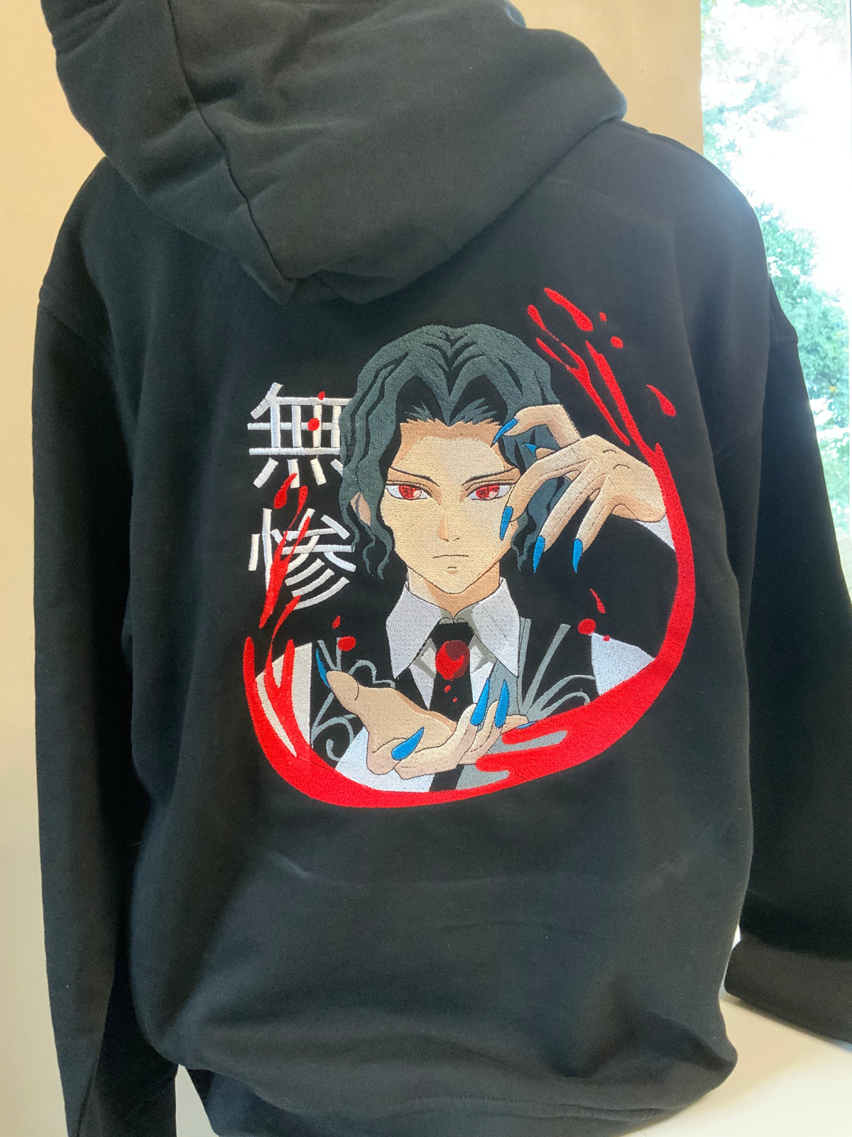 Sweat à capuche brodé « Muzan « Demon slayer Tinyneko.fr
