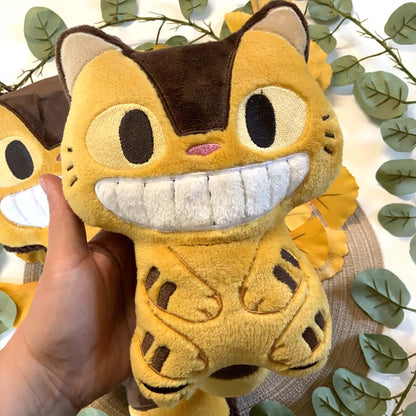 Coussin kawaii brodé Chatbus "Mon voisin Totoro"